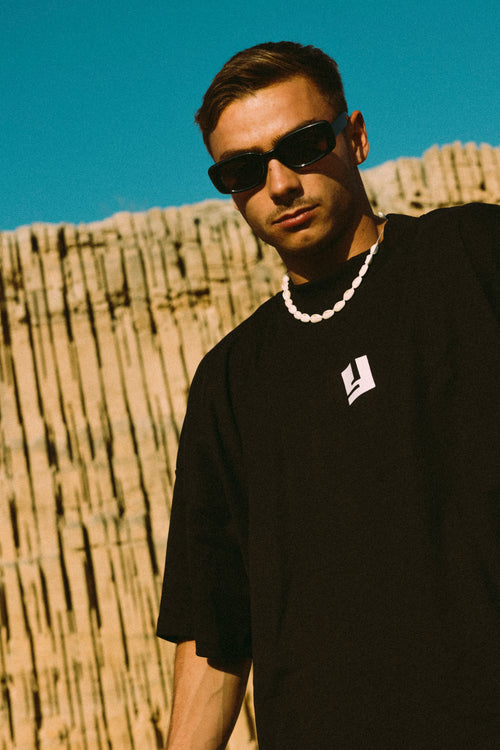 Unrealistic Face Tee