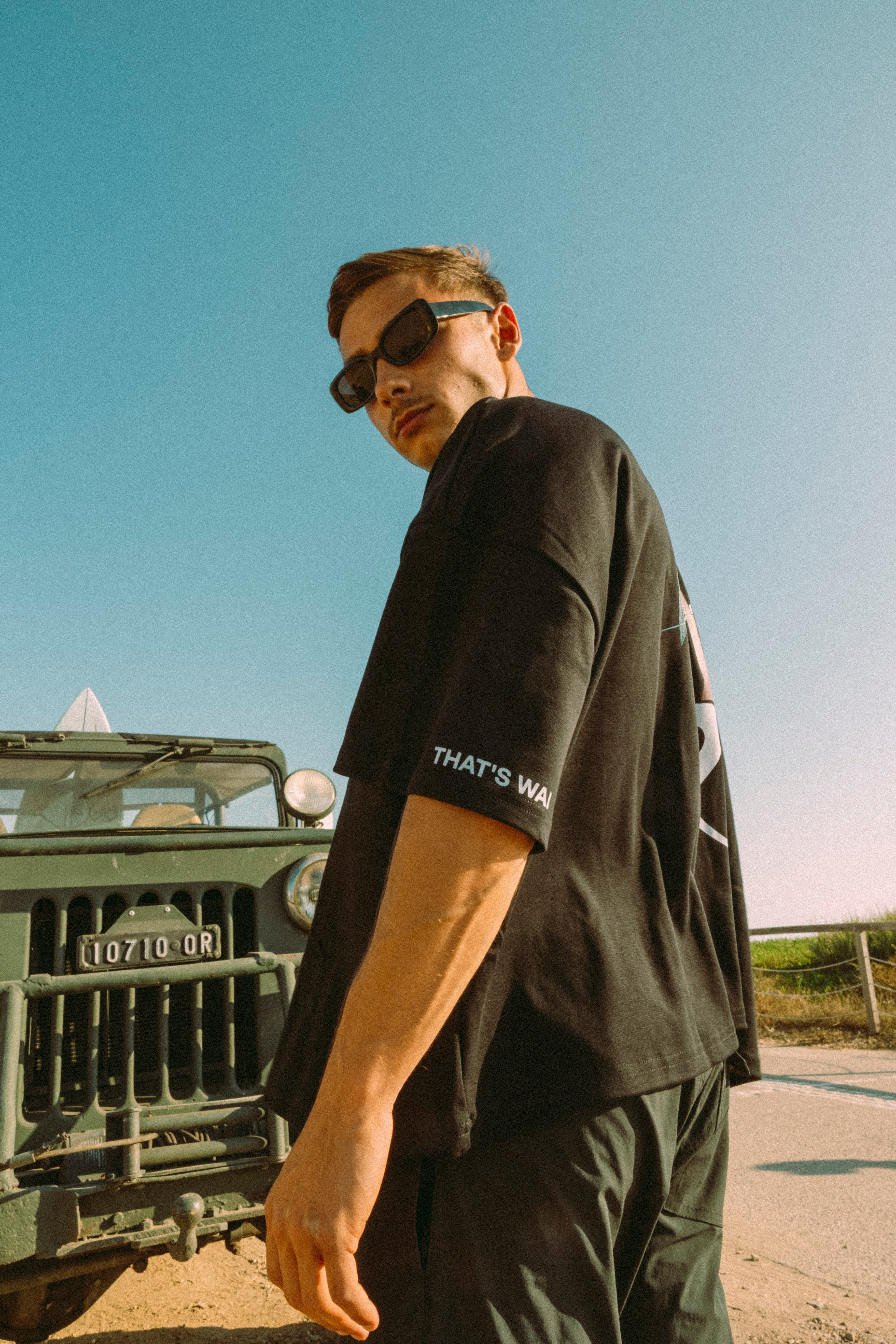 Unrealistic Face Tee